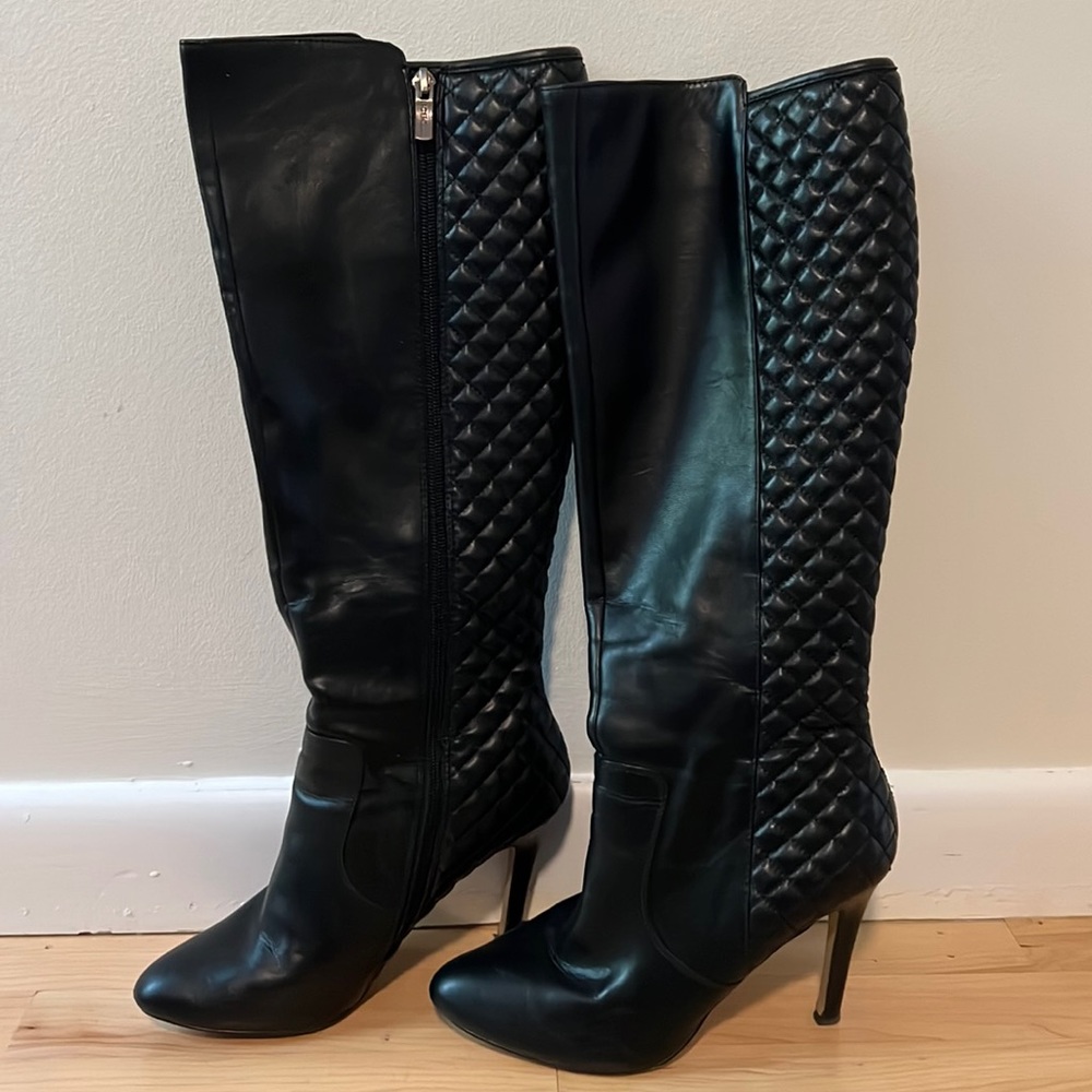 BCBG Black knee high heeled boots, quilted back, zip up, size 8